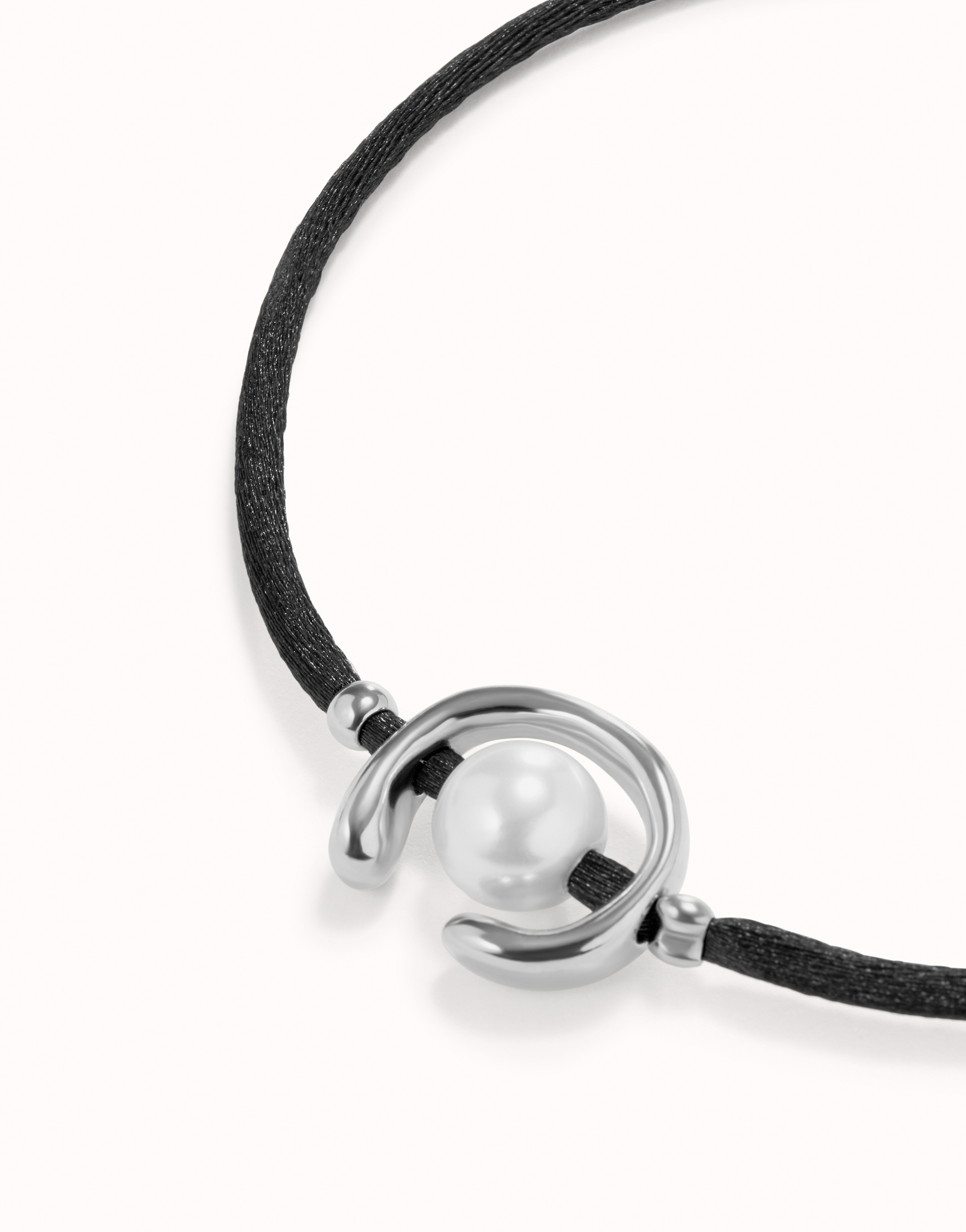 Pulsera de hilo negro con perla shell fornitura bañada en plata de ley., Plateado, large image number null